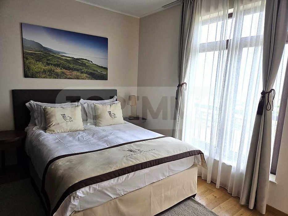 Тристаен апартамент в елитен голф комплекс Thracian Cliffs Golf Resort