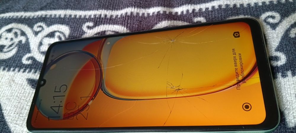 Redmi 13c 8/256 гб