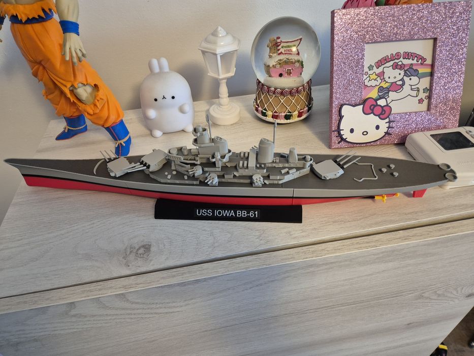 Macheta Navă de luptă USS IOWA BB-61
