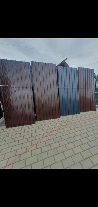 Tabla cutata oferă zilei