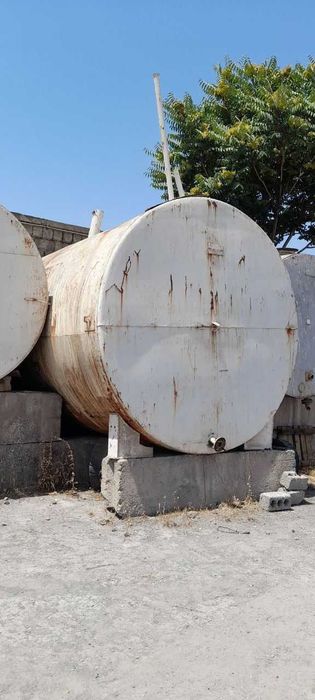 Продаётся ёмкость 25 кубовая. Подробности по телефону.