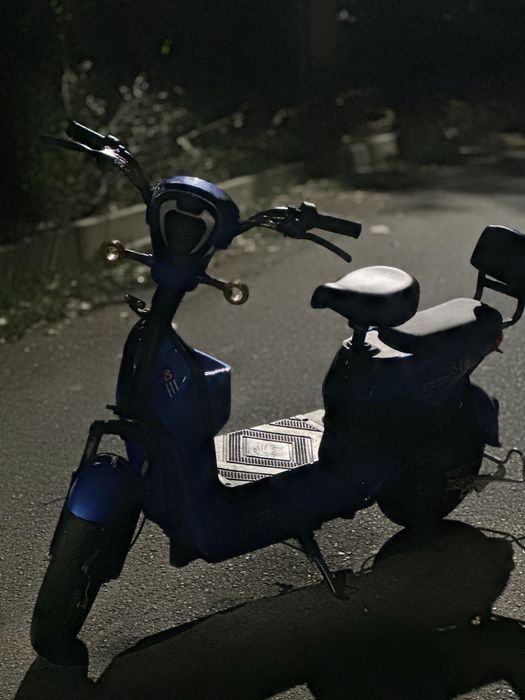 Скутер сатылады