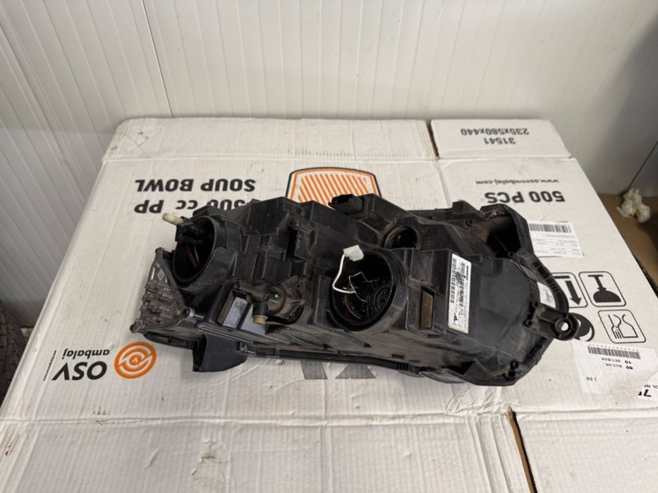 Far dreapta Dacia Duster HALOGEN LED 2018/2019/2020/2021/2022