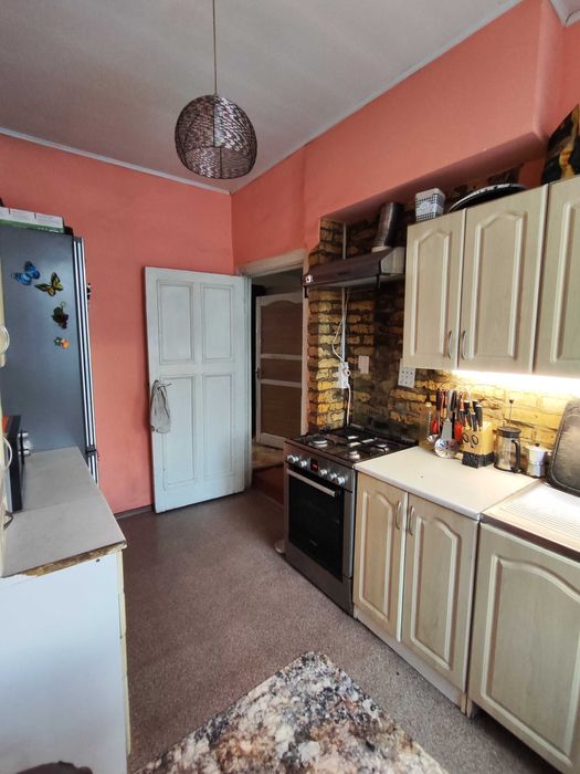 Продам дом, 4 комнаты, город, Бийский проезд