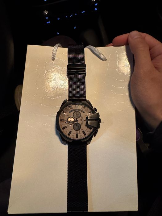 Часы Diesel mega chief