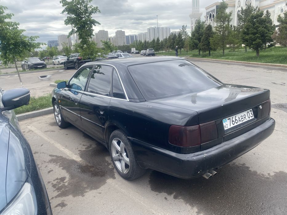 Ауди А6 С4 2.6 тбьтьбгод