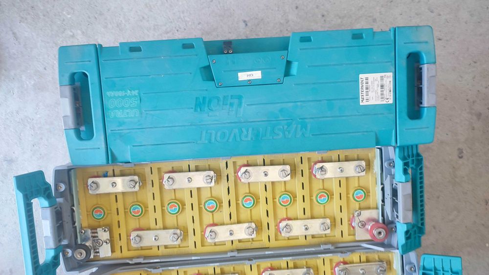 Modul stocare energie  Life Po4 24V 180 Ah, factura si garantie 5kwh, predare in Fagaras sau livrare in tara