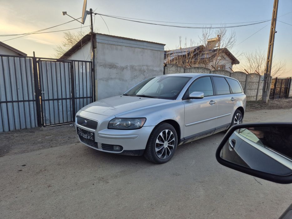 Dezmembrez volvo v50 motorizare 2.4 euro 4 , 2.0 , 1.6  diesel