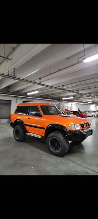 Nissan Patrol y61 3.0d manual 10k off road