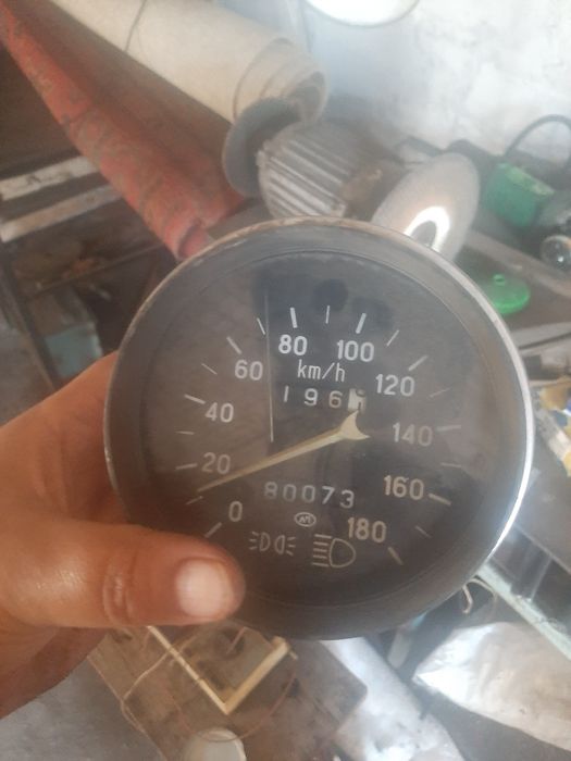 Продам  недорого