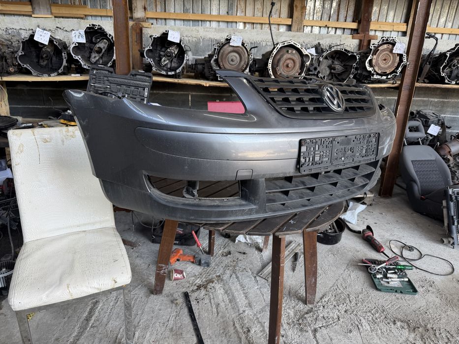 Предна броня за VW TUARAN 2004 G за повече информация на лично
