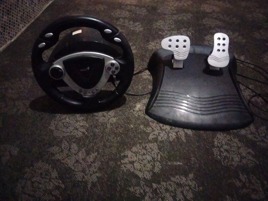 Игравая руль на компютер
