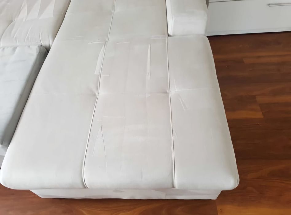 Curatare profesionala saltele,canapele,tapiterii,fotolii,scaune