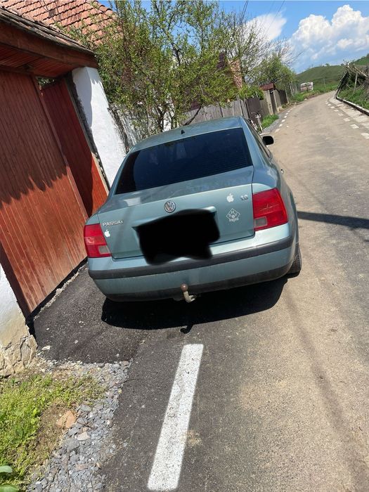 Vând sau schimb cu atv ! Pasat 1.8 benzină