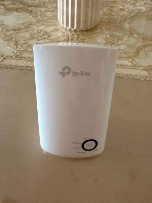 Wi-Fi роутер TP-Link + усилитель сигнала (репитер) TP-Link