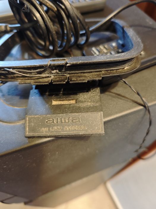 Sistem Audio / Combină Vintage Aiwa NSX-340 cu Boxe Mari și Telecomandă