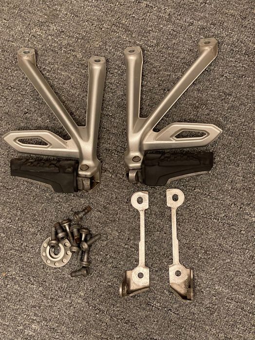 Стъпенки бмв 1200/1250 адвенчър