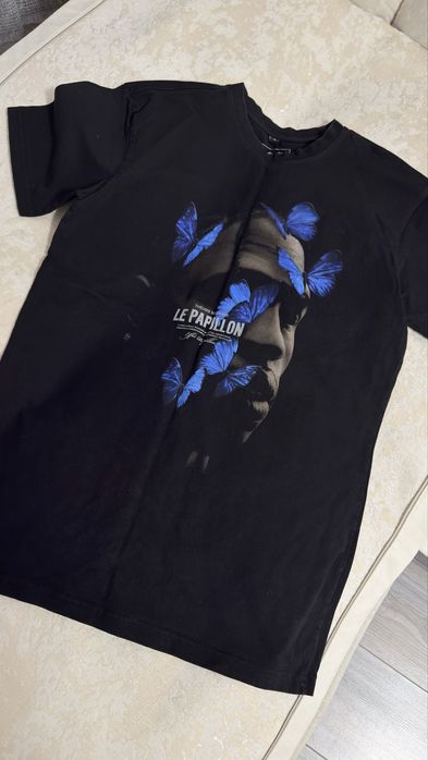 Продам Футболки б/у