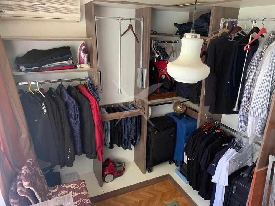 Продава се Многостаен апартамент в Бургас, Център - 183 кв.м за 1749 €/кв.м - Снимка #1