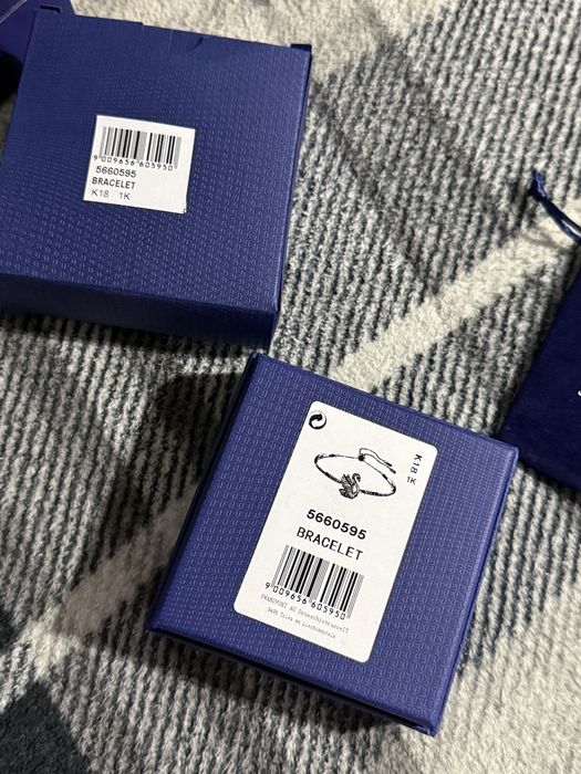 Brățară Swarovski  cu lebădă, albastră – elegantă și delicată