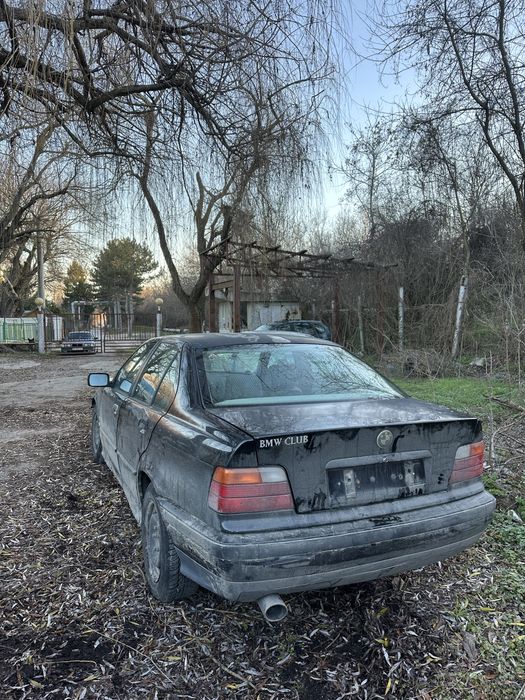 Bmw e36 318i НА ЧАСТИ
