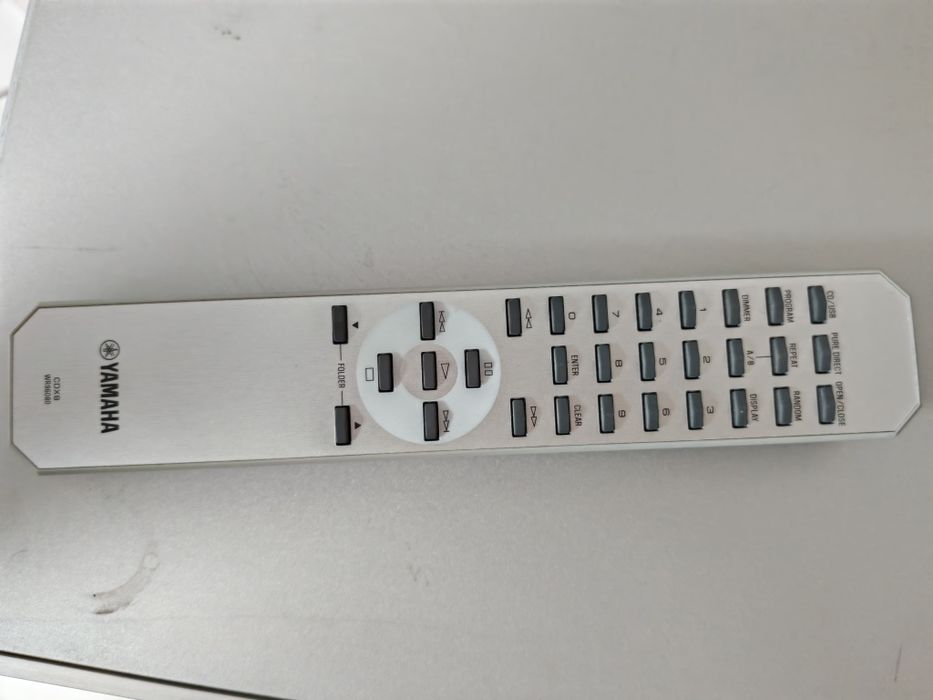 Проигрыватель YAMAHA CD - S300