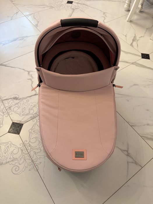 Кош за новородено Cybex Mios