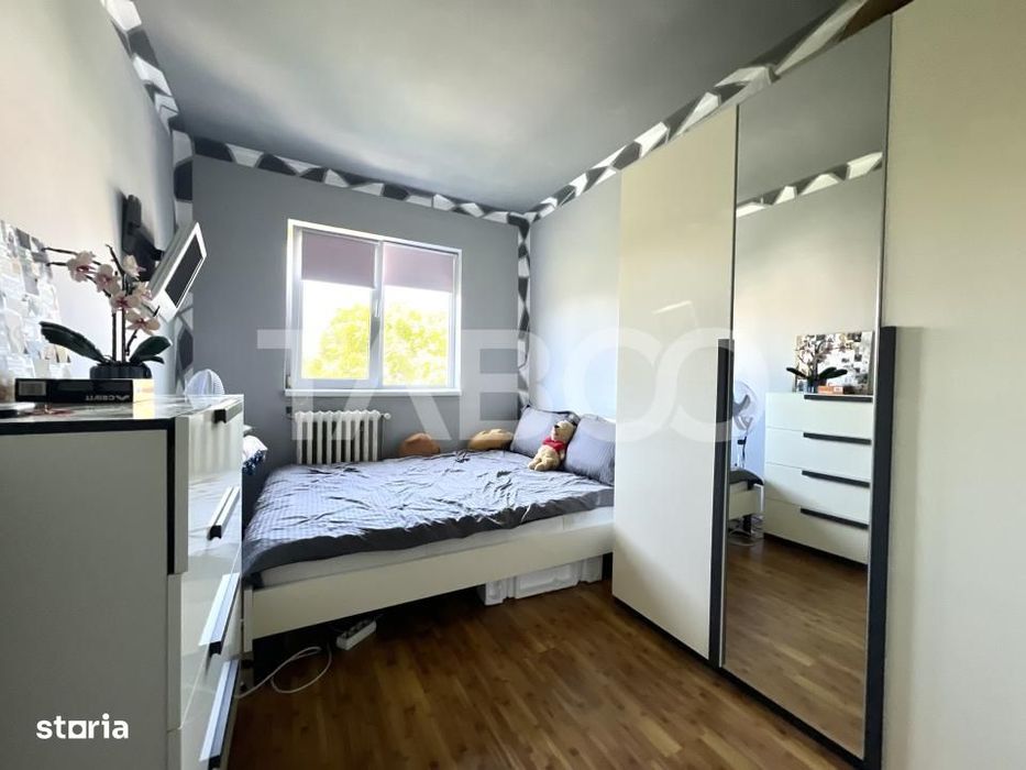 Apartament cu 3 camere de vanzare in Manastur zona BIG la cheie