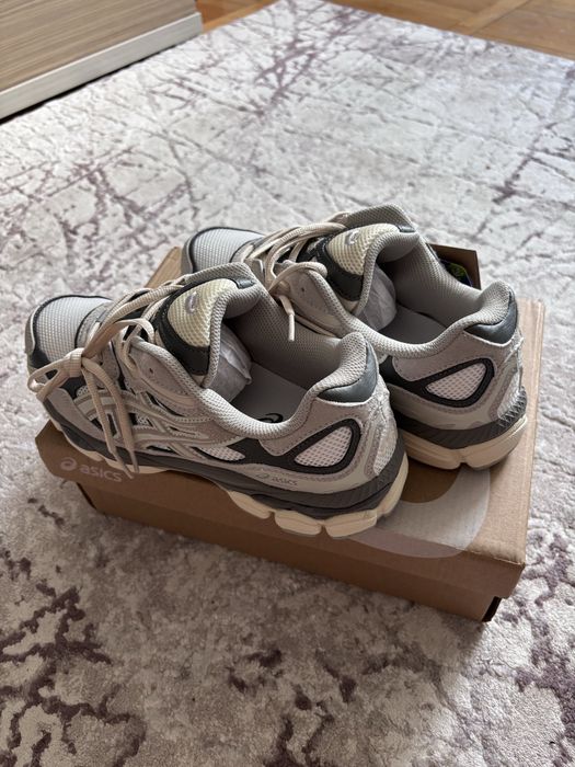 Adidași ASICS GEL-NYC "Cream / Oyster Grey" - Noi, Mărimea 42, Full Box