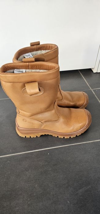 Cizme de protecție