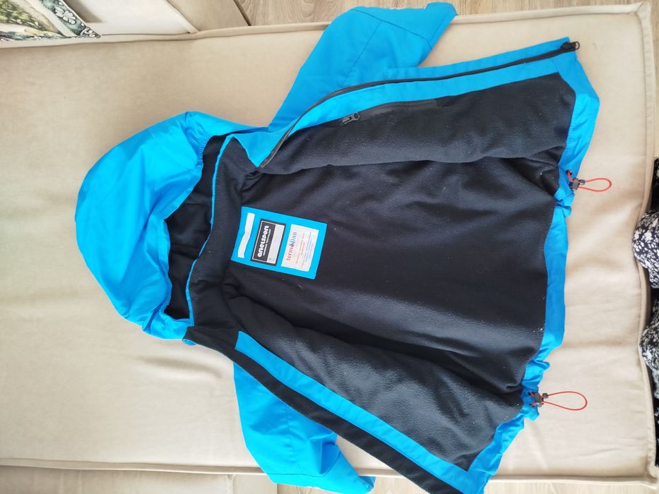 Демисезонная куртка