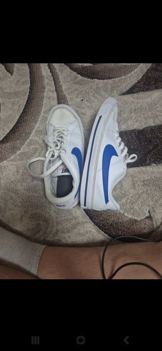 Nike Court Legacy