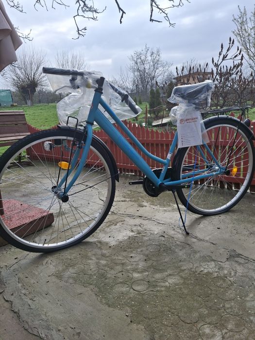 Vand bicicleta pegas si drujba electrica