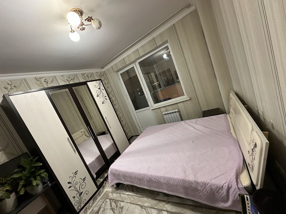 Спальный гарнитур бу