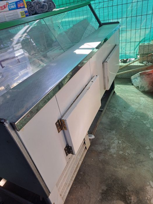 Витрина Холодильник