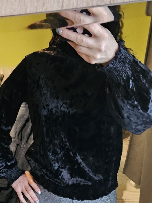 Блуза кадифе.   .