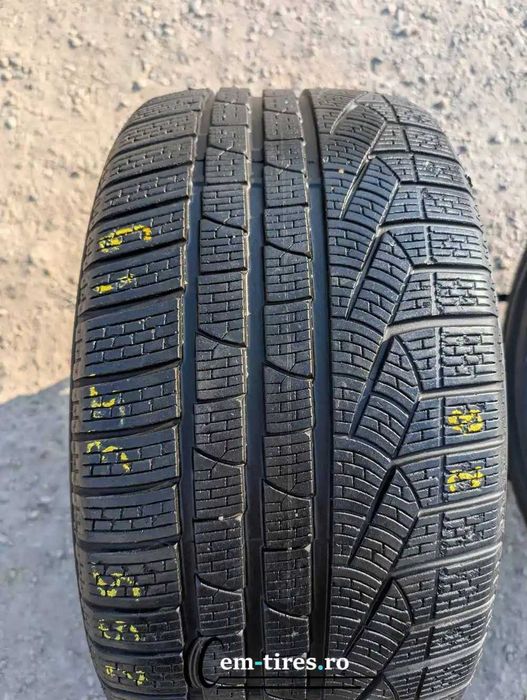 255/35 R19 • Iarna • Pirelli Sottozero Winter 240 serie 2 96V | 1 buc | Pret/buc