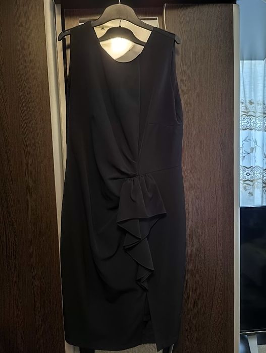 Rochie eleganta marcă Caramel mărimea 44