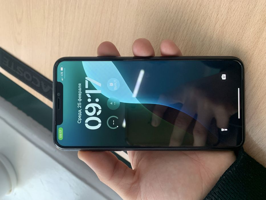 Айфон 11 про мах