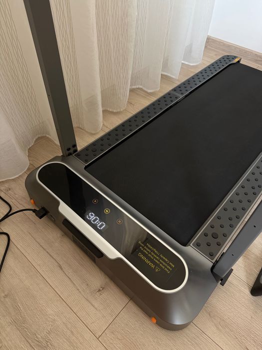 ГАРАНЦИЯ 1 година - Пътека за бягане Kingsmith R2 Pro