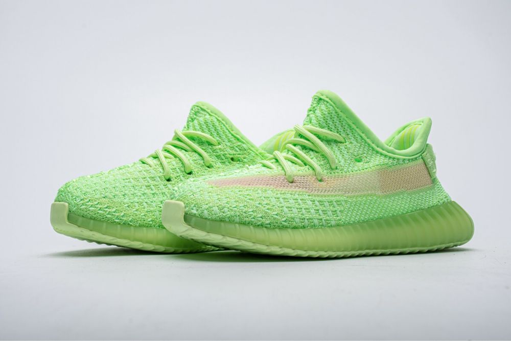 Adidas Yeezy Boost 350 V2 Glow (Kids/De Copii)