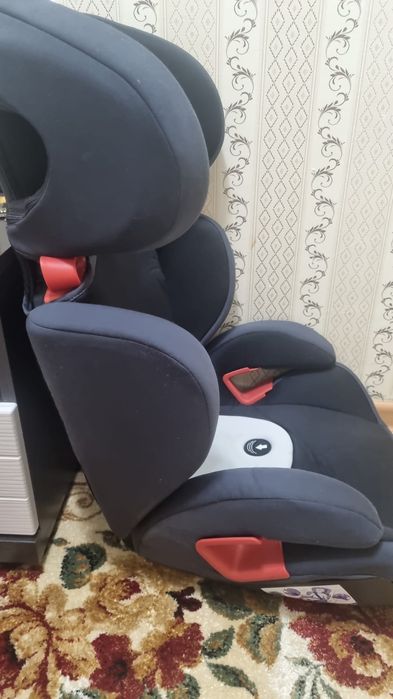 Детское автокресло