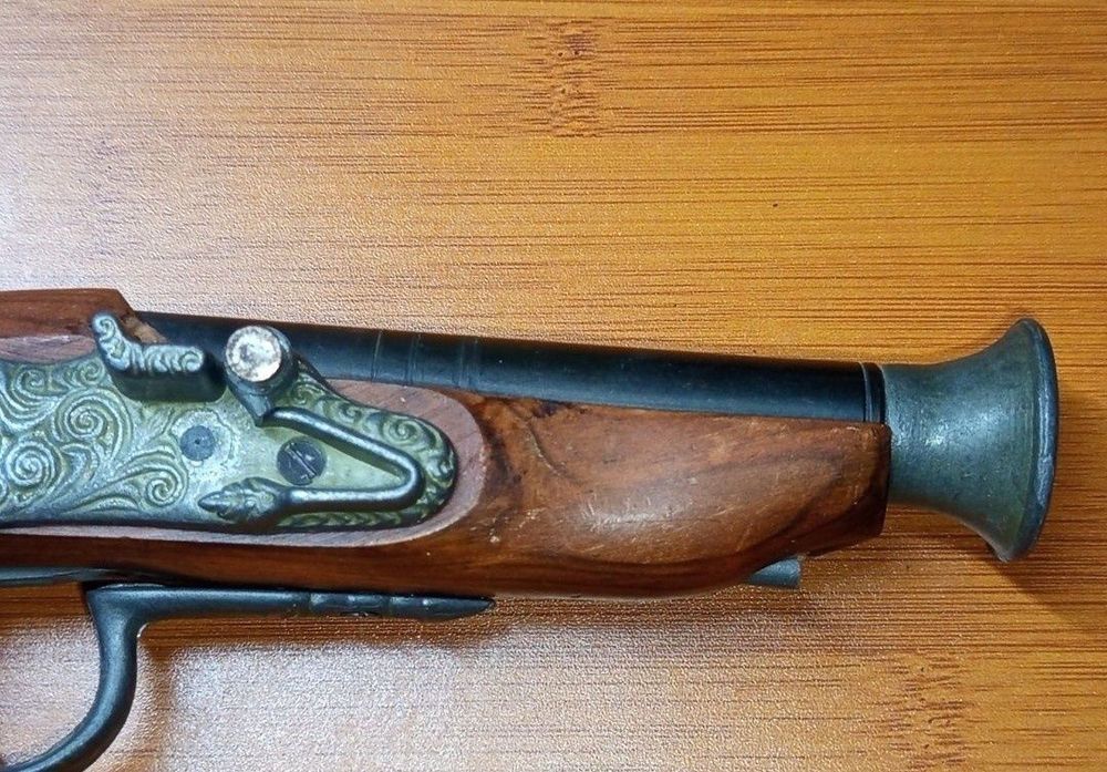 Pistol/flintă veche de panoplie,lemn masiv