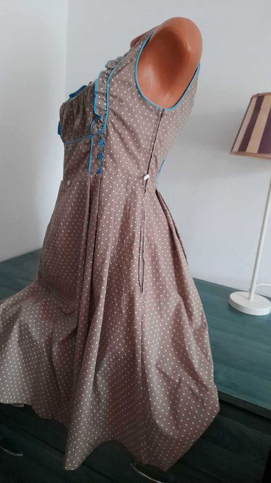 Rochie dama deosebita „Esmara”