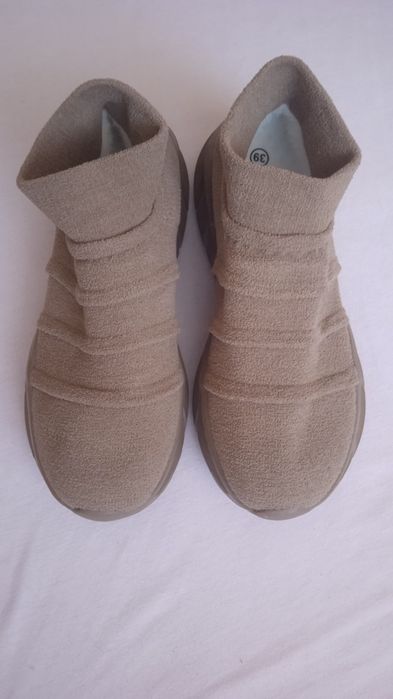 Дамски обувки 39 номер