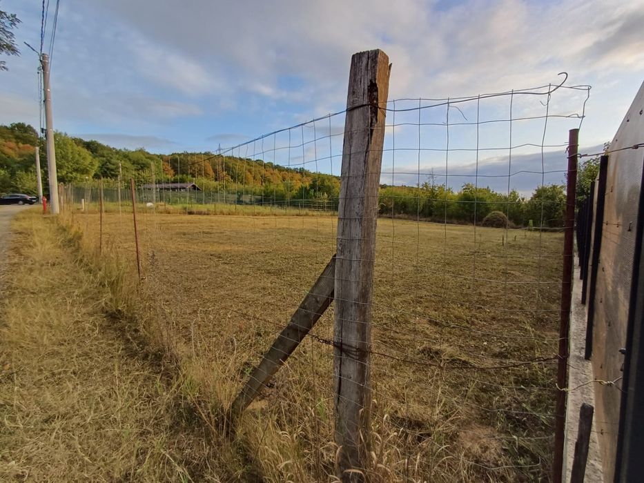 Teren de vanzare Mioveni