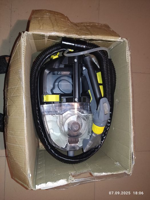 Моика диванов, и стульев