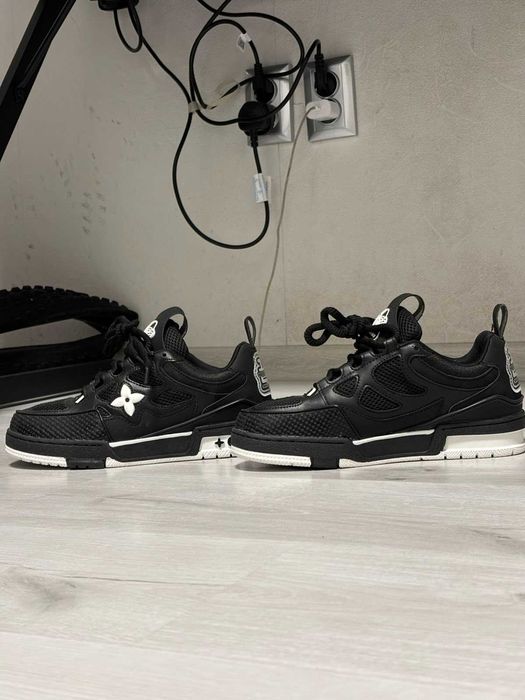 Маратонки vuitton нови 39 номер