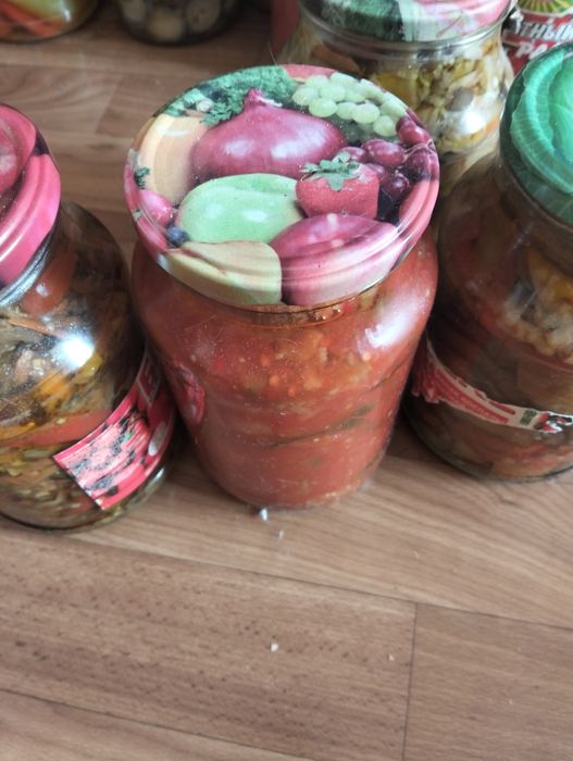 Продам салаты домашние и кобру