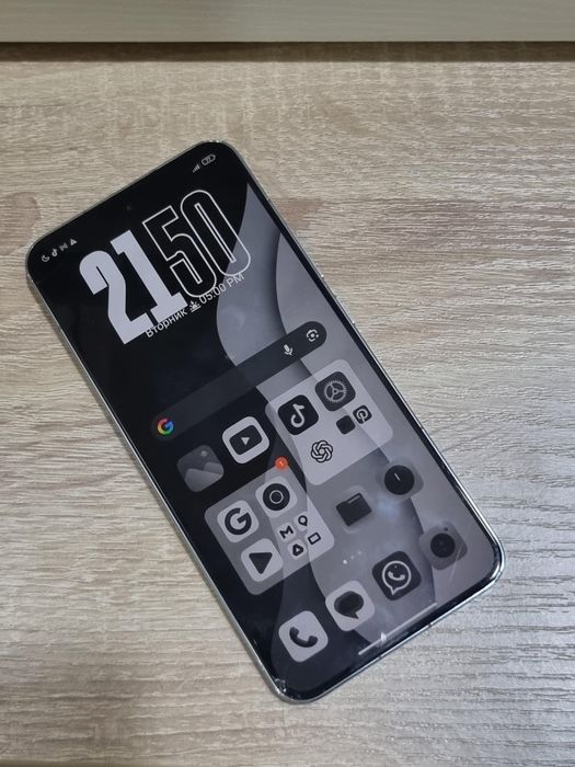Xiaomi 13 12/256 обмен